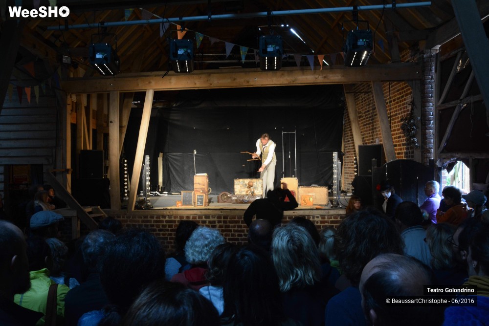 24/27 photos du spectacle Les Petites histoires Félines