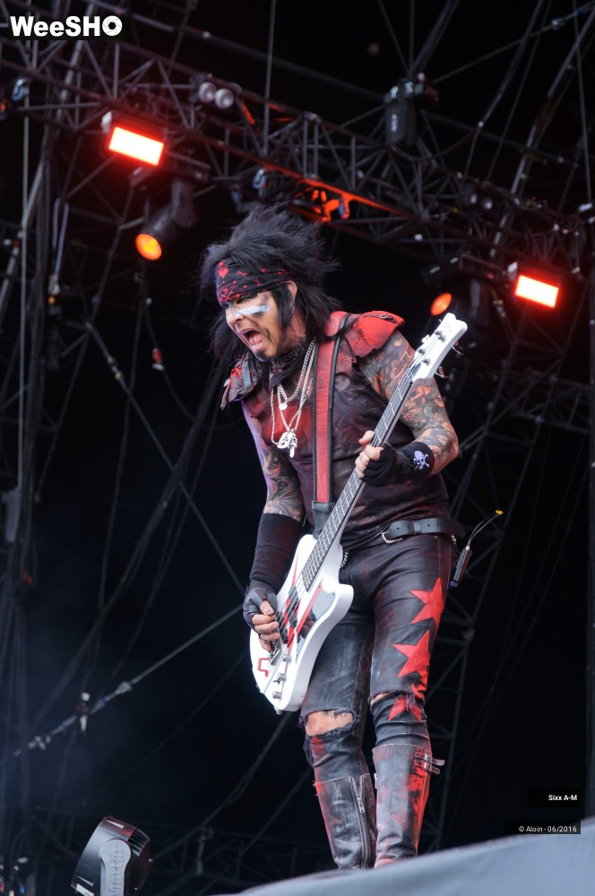 8/20 photos du spectacle Sixx A-M