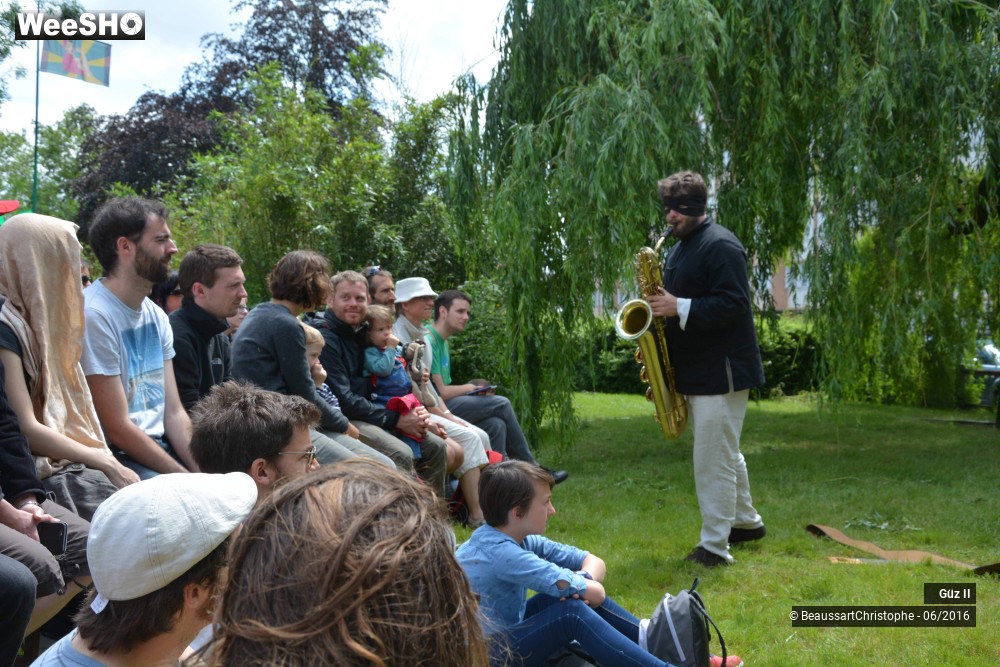 3/19 photos du spectacle Absurd Street Rock
