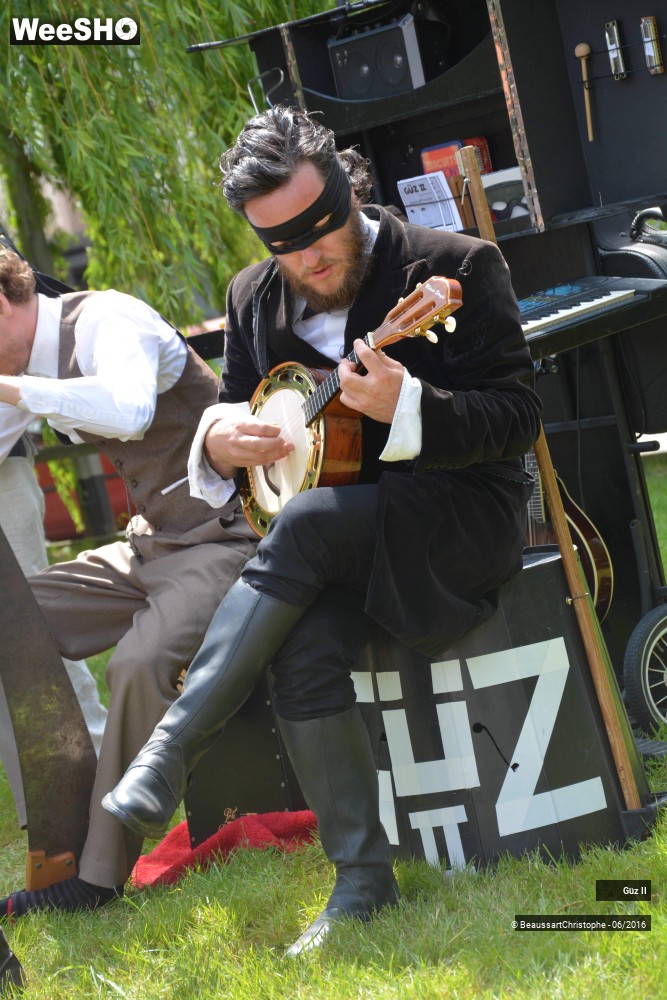 11/19 photos du spectacle Absurd Street Rock