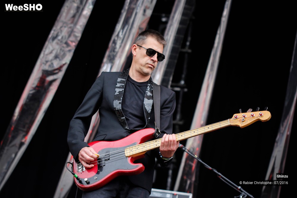 44/50 photos du spectacle Ghinzu