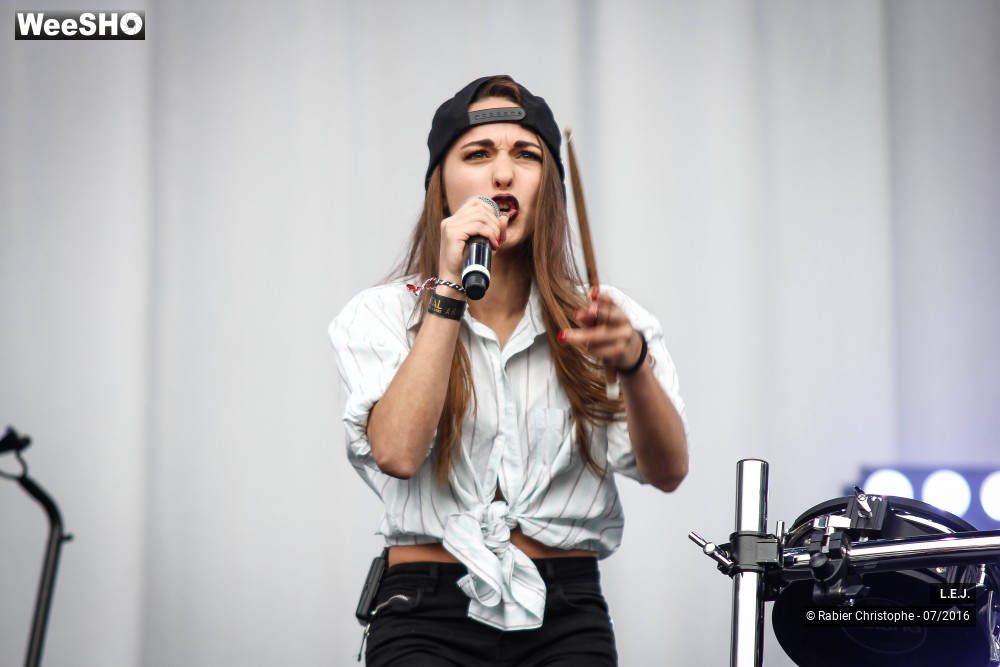 7/39 photos du spectacle L.E.J.