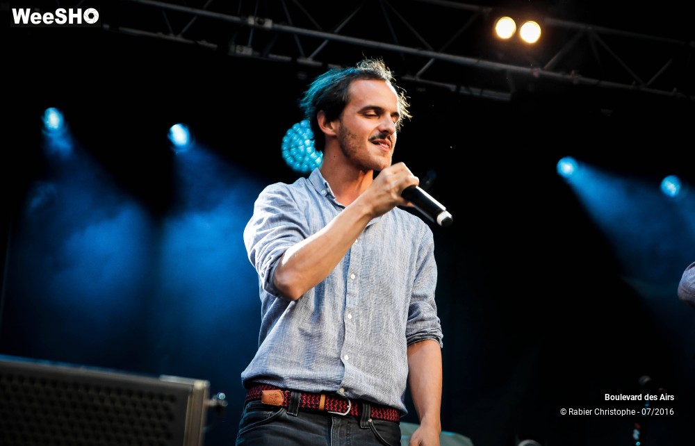 5/46 photos du spectacle Boulevard des airs