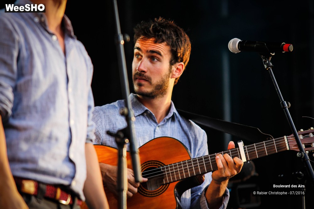 45/46 photos du spectacle Boulevard des airs