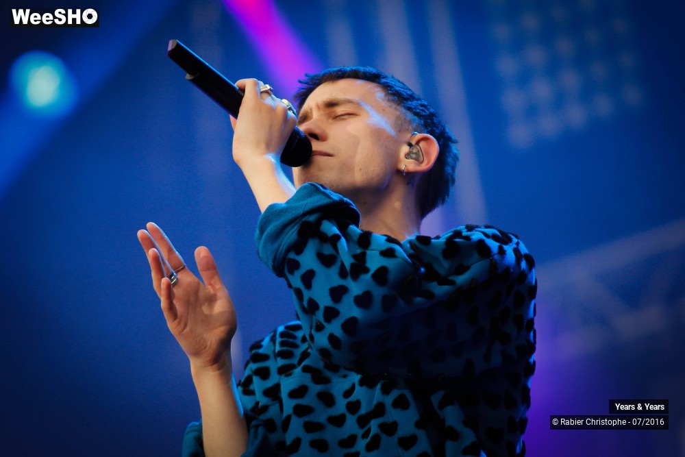 22/37 photos du spectacle Years & Years