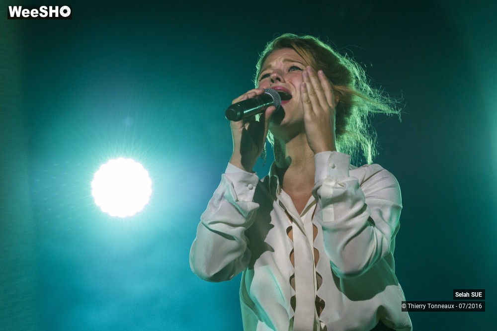 15/34 photos du spectacle Selah Sue