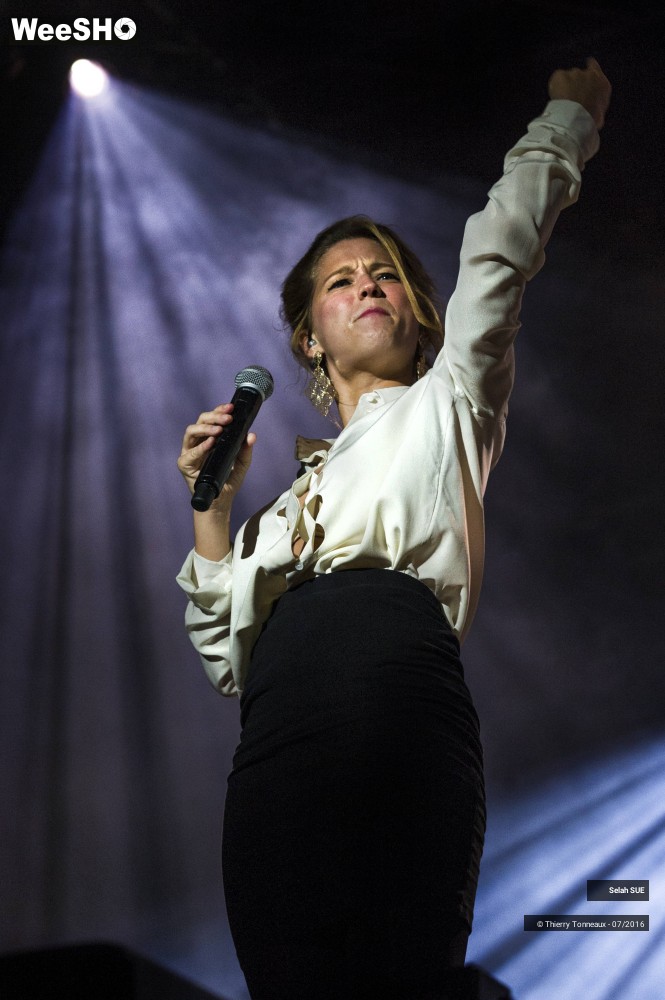 21/34 photos du spectacle Selah Sue