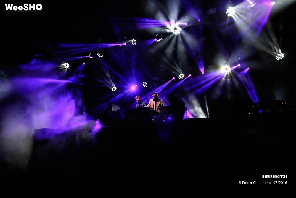 2/7 photos du spectacle 2 Many Dj's
