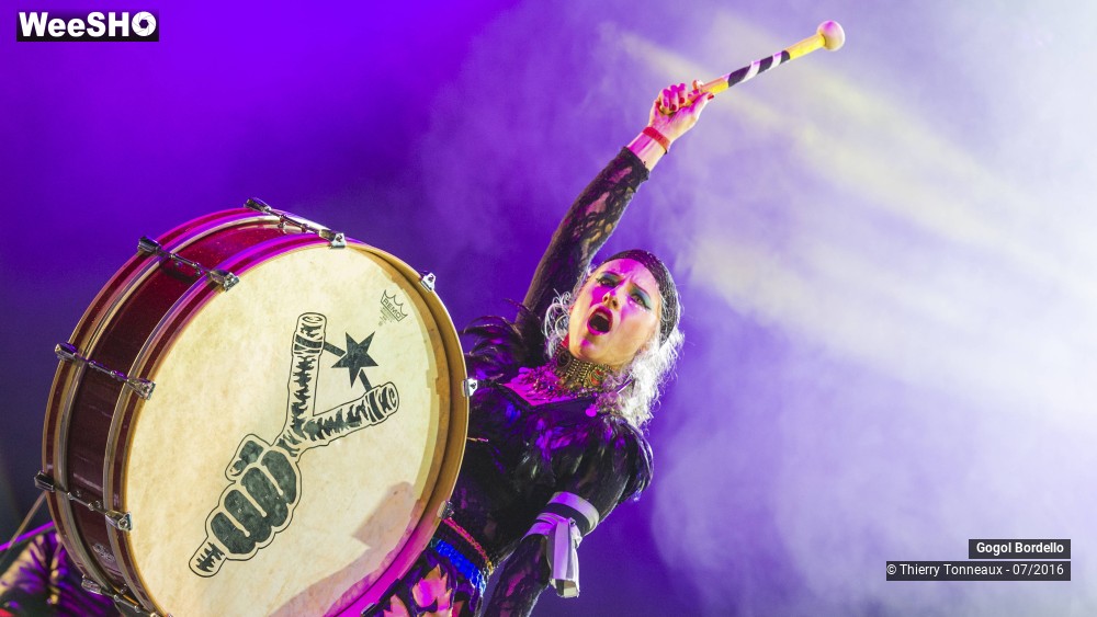 25/50 photos du spectacle Gogol Bordello 2