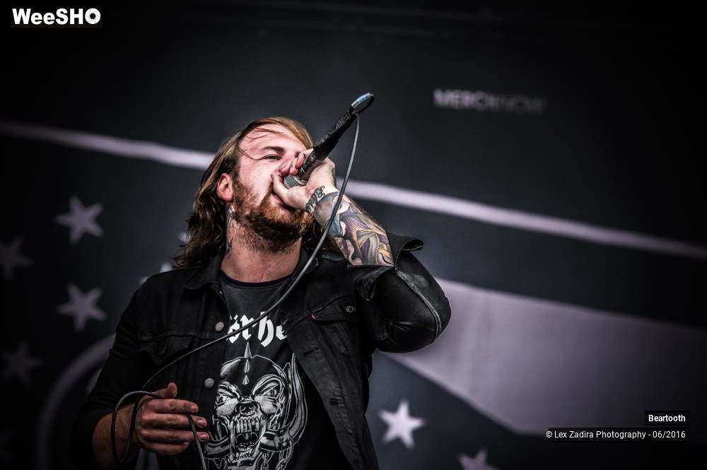 7/9 photos du spectacle Beartooth
