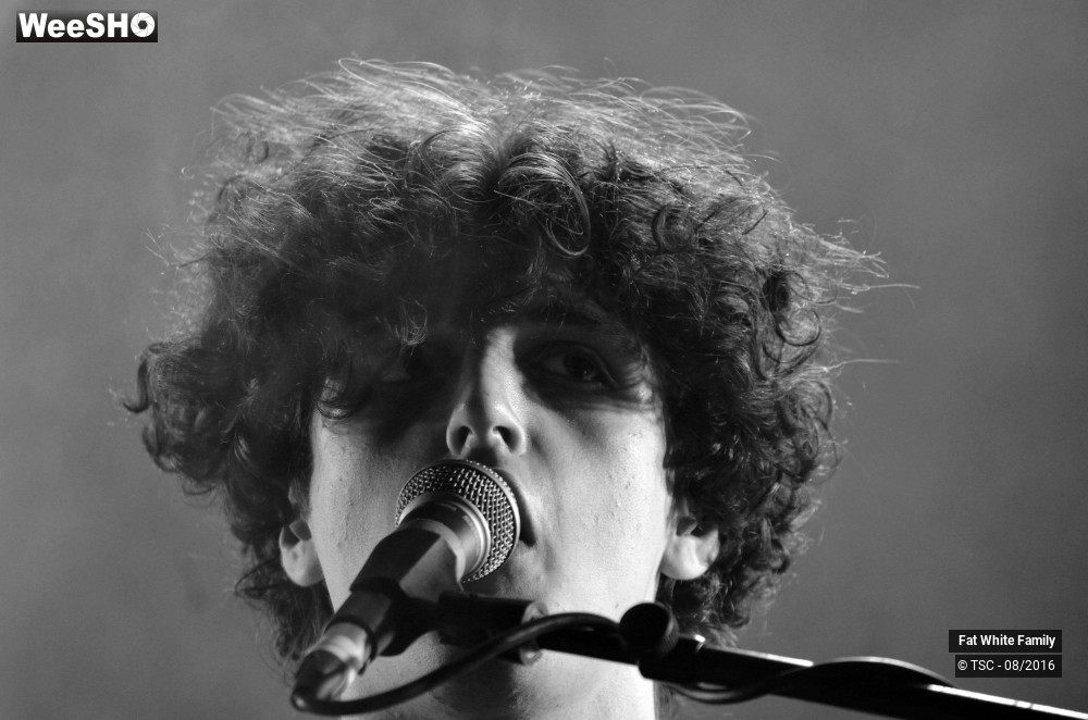 10/10 photos du spectacle Fat White Family