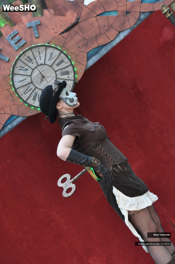 20/29 photos du spectacle Le Théâtre des Expériences Temporelles