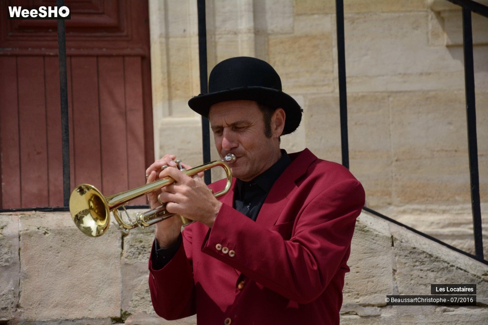 27/42 photos du spectacle Bouzouk Brass Band
