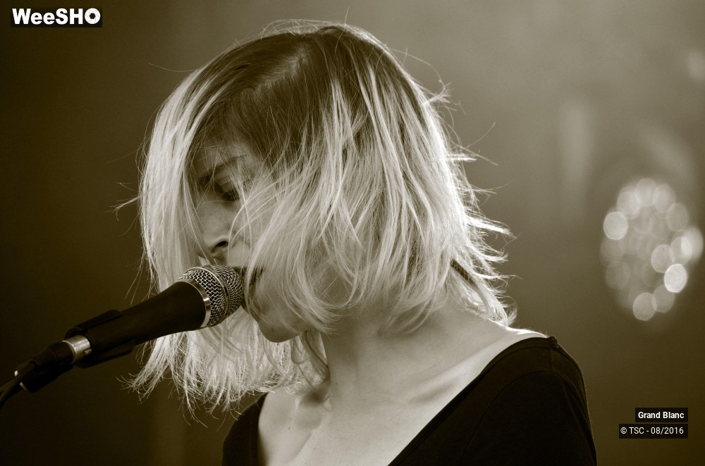 1/7 photos du spectacle Grand Blanc