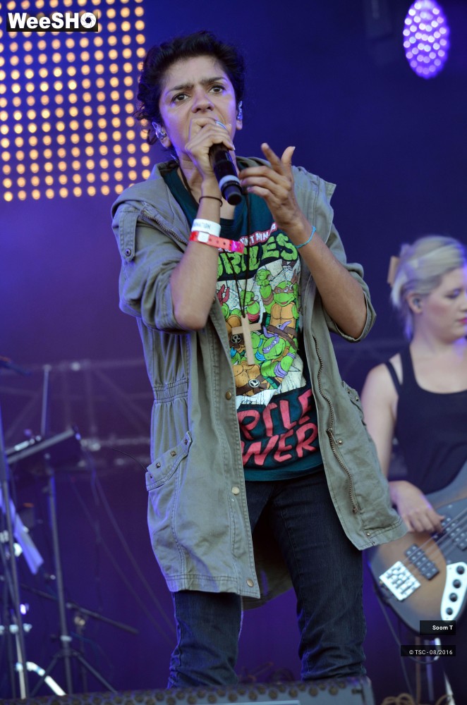 4/7 photos du spectacle Soom T
