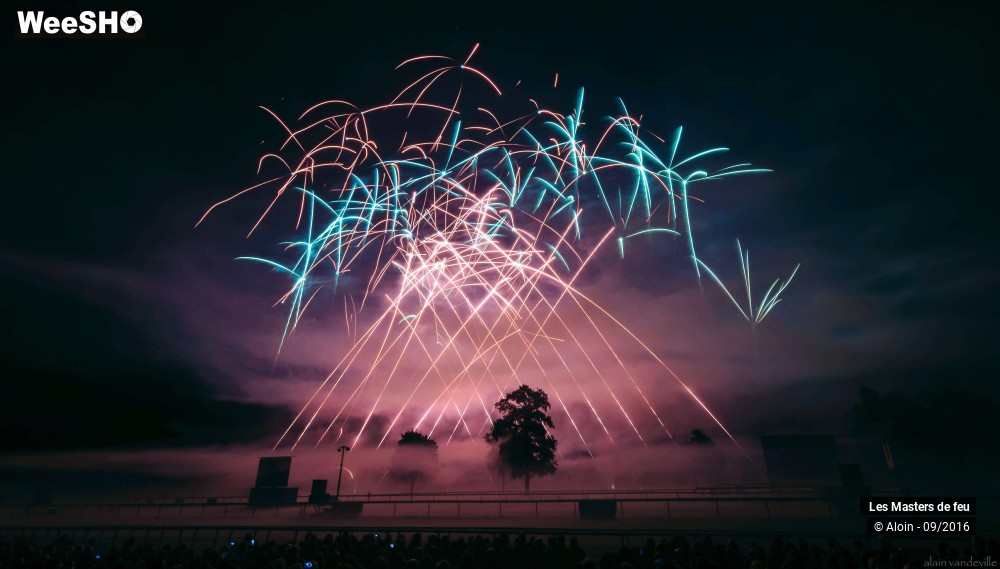 16/18 photos du spectacle Les Masters de feu 2016