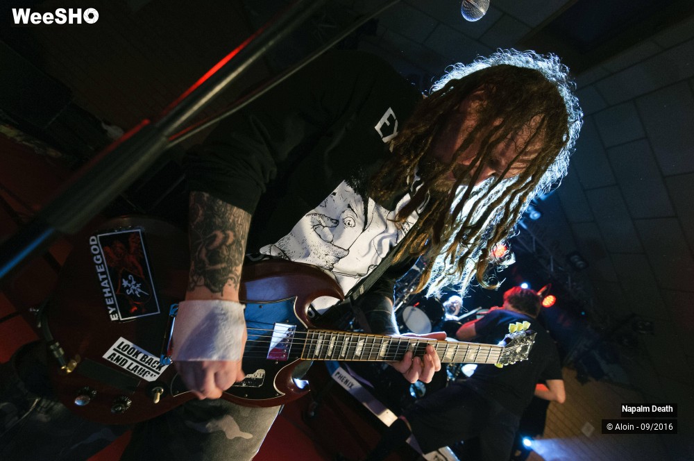 13/17 photos du spectacle Napalm death