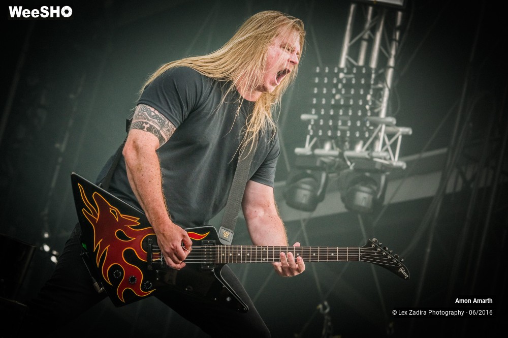 13/17 photos du spectacle Amon Amarth