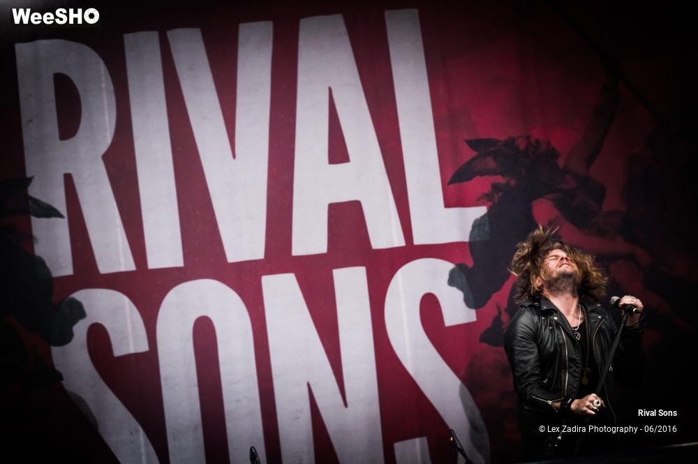 1/16 photos du spectacle Rival Sons