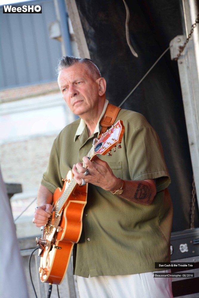 18/22 photos du spectacle Dan Cash & the Trouble Trio