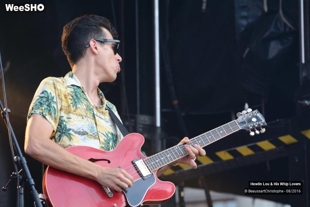 17/31 photos du spectacle Howlin Lou & His Whip Lovers