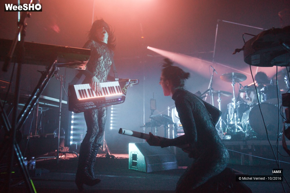 7/23 photos du spectacle IAMX