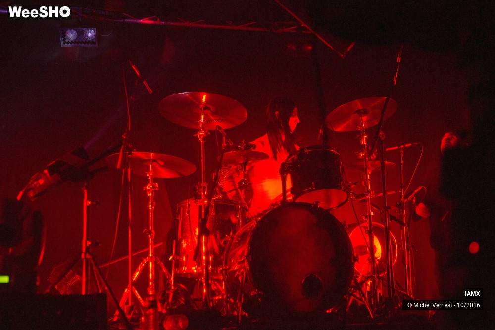 14/23 photos du spectacle IAMX