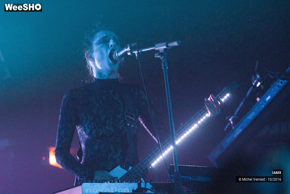 16/23 photos du spectacle IAMX