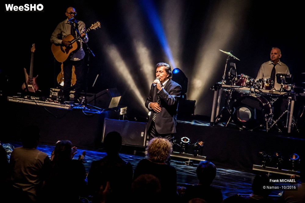 28/29 photos du spectacle Frank Michaël