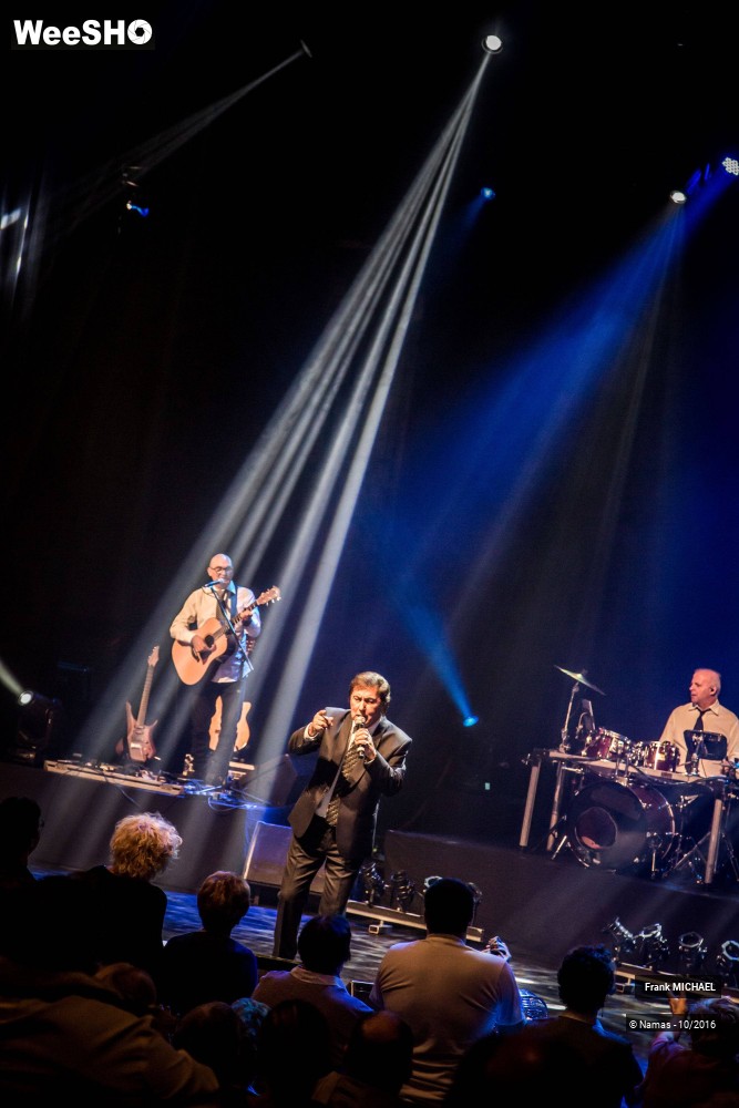 29/29 photos du spectacle Frank Michaël