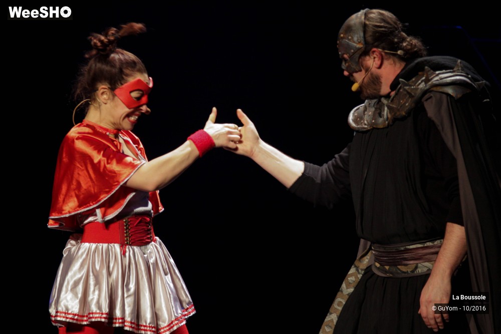 33/50 photos du spectacle Le Mystérieux Mystère des Super-Héros