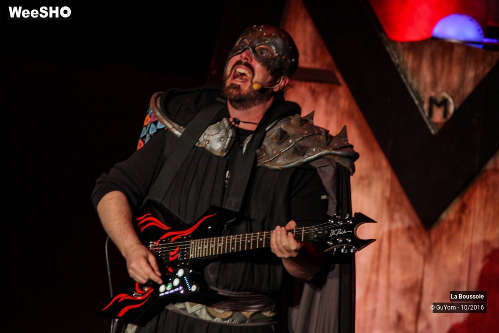 42/50 photos du spectacle Le Mystérieux Mystère des Super-Héros