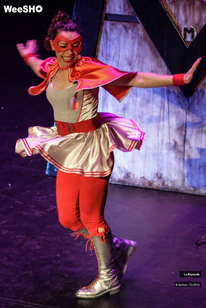 44/50 photos du spectacle Le Mystérieux Mystère des Super-Héros