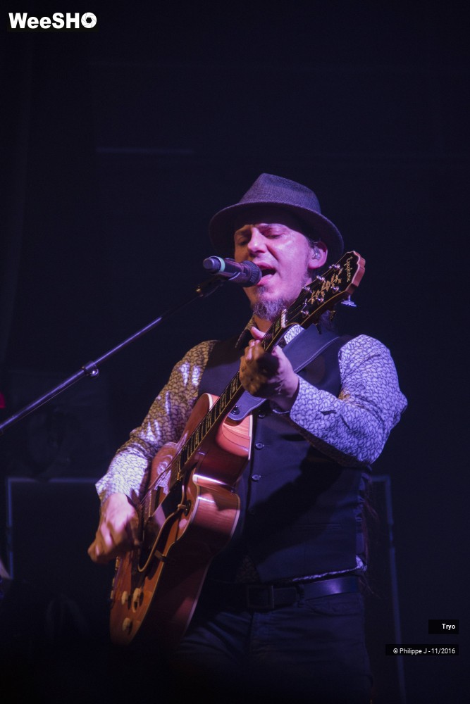 10/42 photos du spectacle Tryo