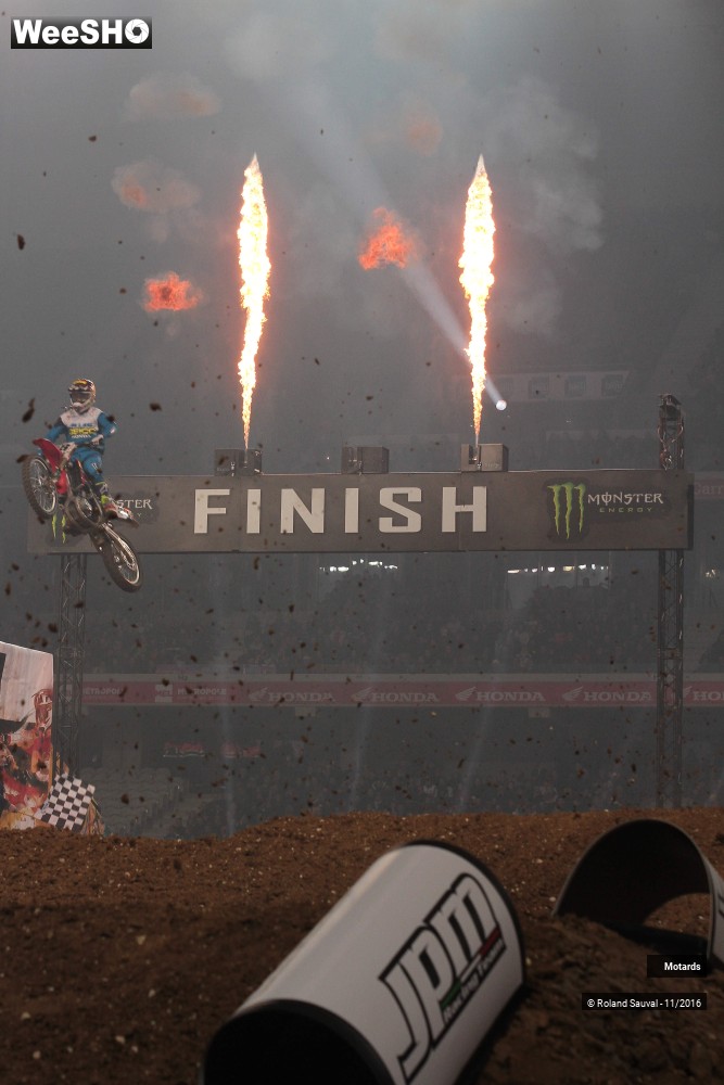 19/50 photos du spectacle COURSES SX 