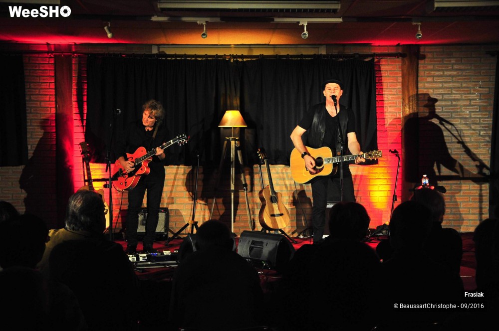 4/37 photos du spectacle  Frasiak