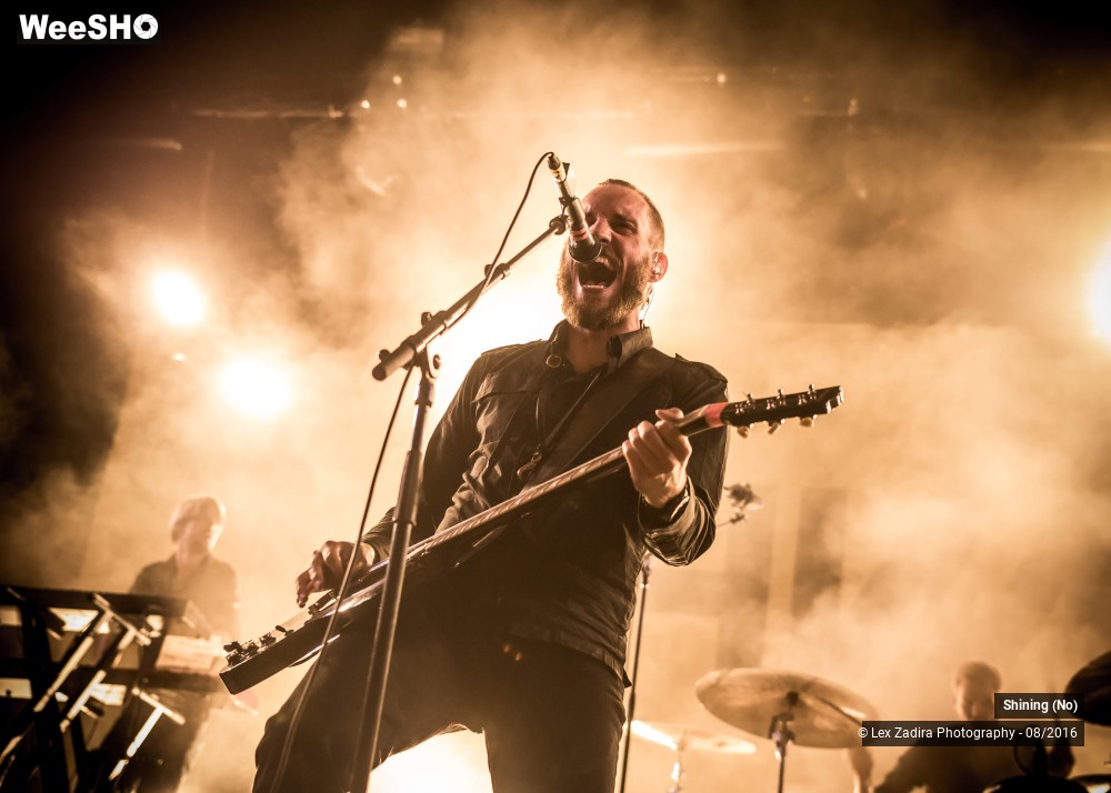 1/9 photos du spectacle Shining (No)