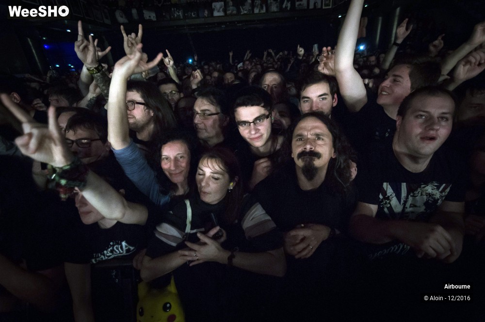 11/18 photos du spectacle Airbourne