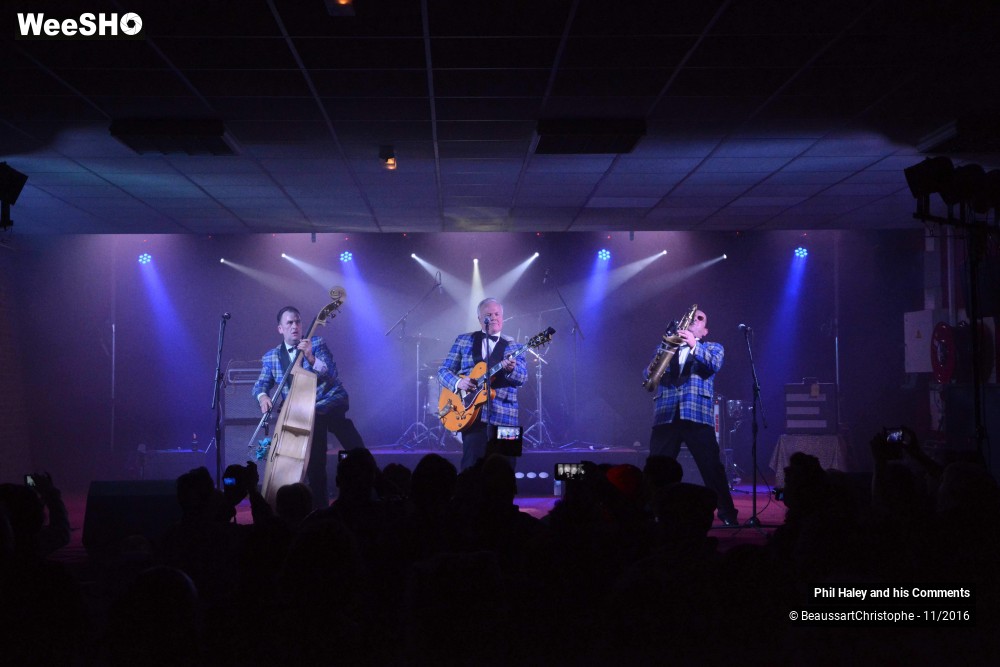 11/32 photos du spectacle Phil Haley and his Comments