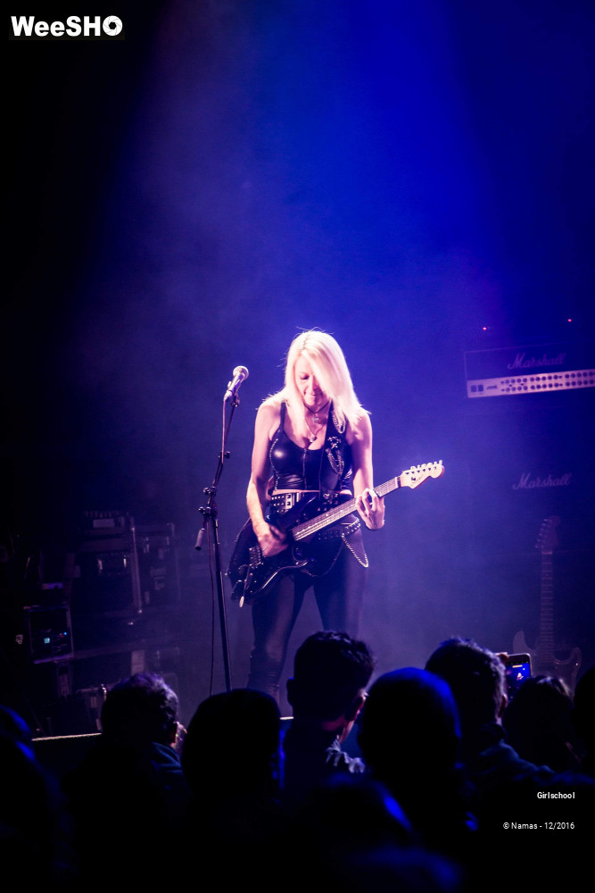 13/16 photos du spectacle Girlschool