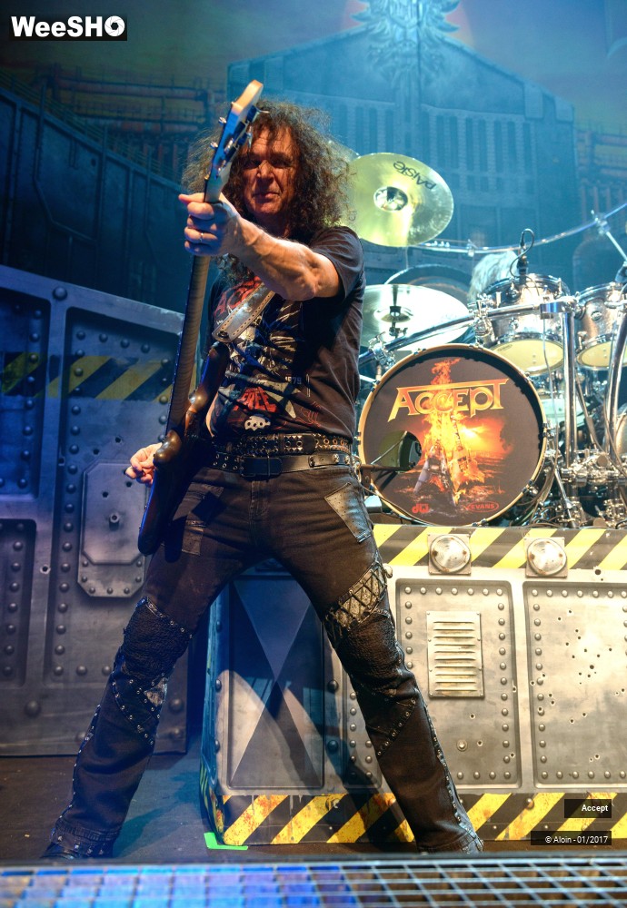 19/26 photos du spectacle Accept