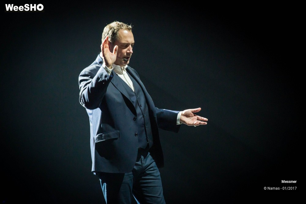 14/22 photos du spectacle Messmer