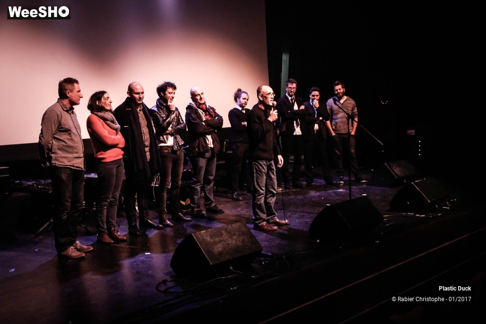 8/33 photos du spectacle Plastic Duck