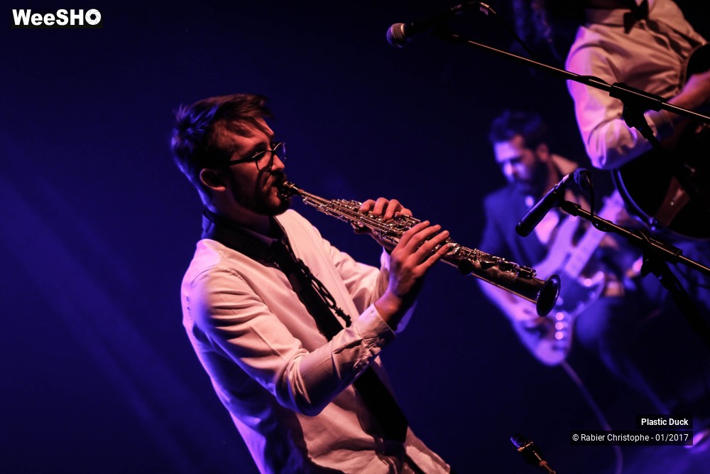 28/33 photos du spectacle Plastic Duck