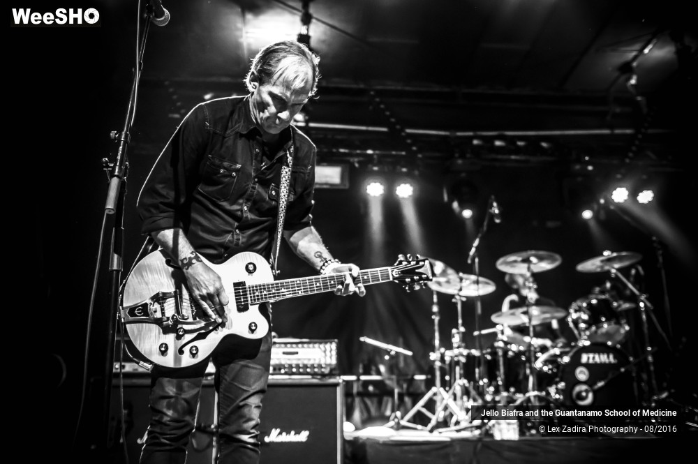 3/6 photos du spectacle Jello Biafra and the Guantanamo School of Medicine
