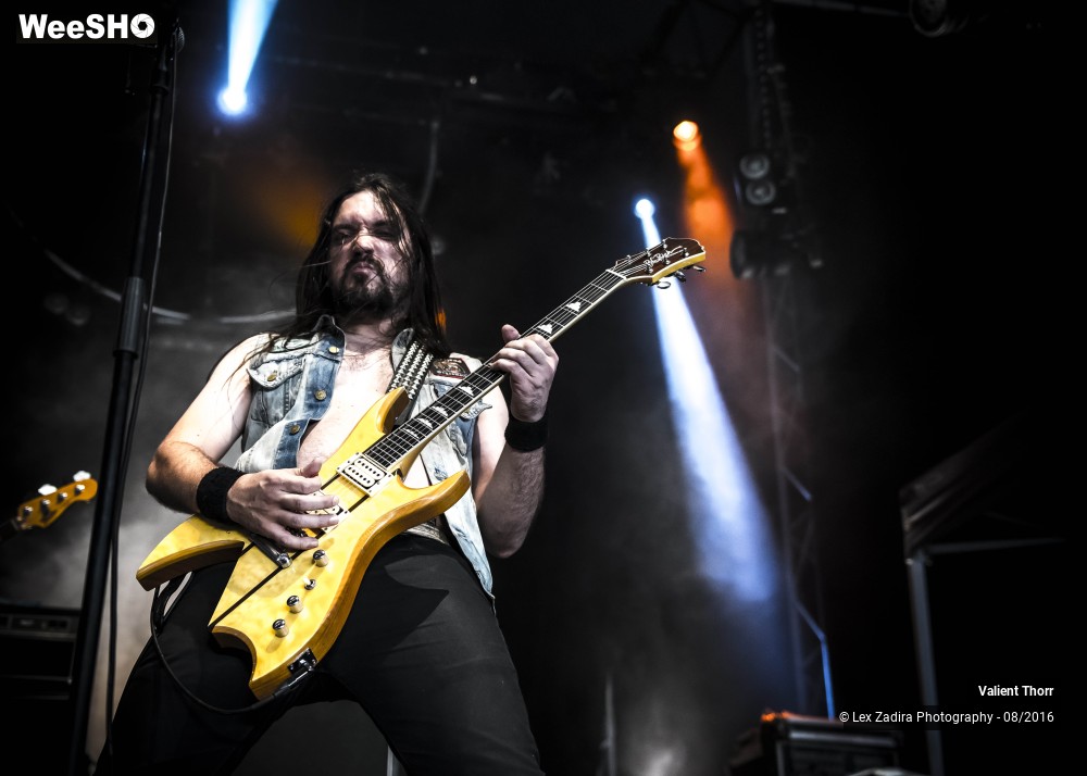 6/15 photos du spectacle Valient Thorr