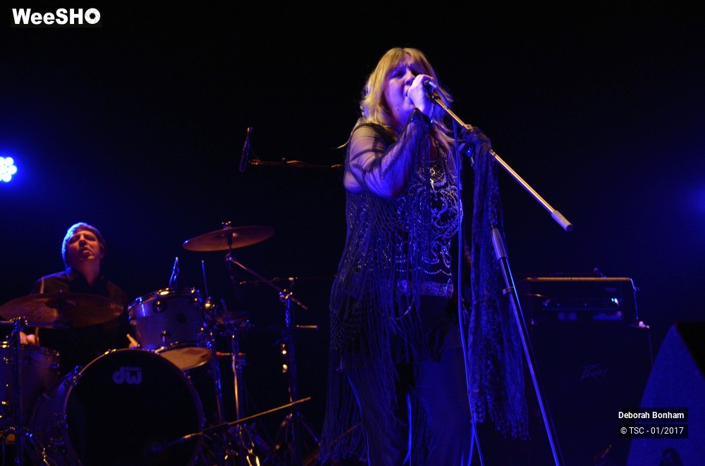 18/28 photos du spectacle Deborah Bonham