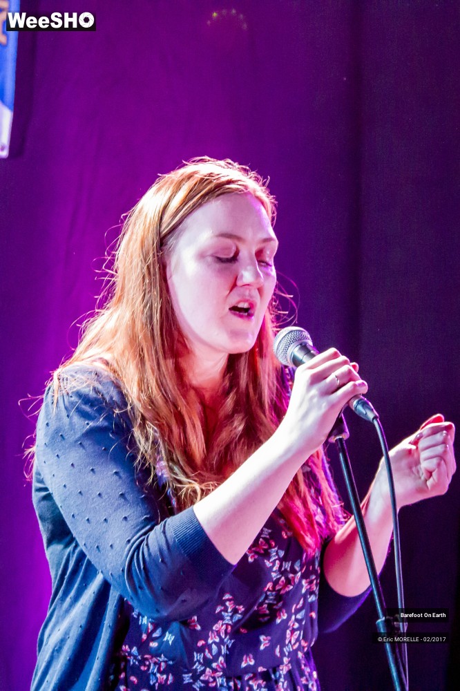 35/42 photos du spectacle Barefoot On Earth 