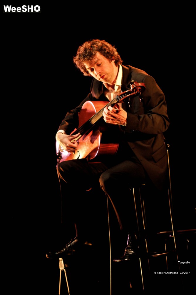 3/35 photos du spectacle Tonycello