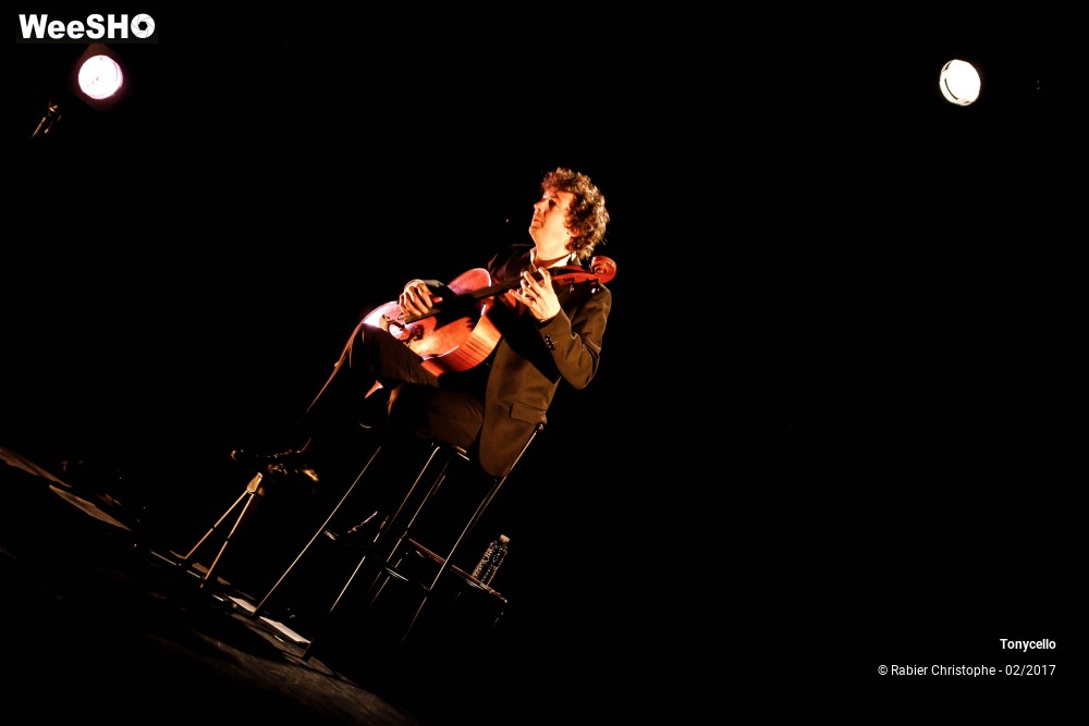 6/35 photos du spectacle Tonycello